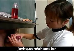 5 osób może siedzieć filmy erotyczne japonki