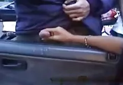 Ogromny sex imprezy za darmo posąg kobiety